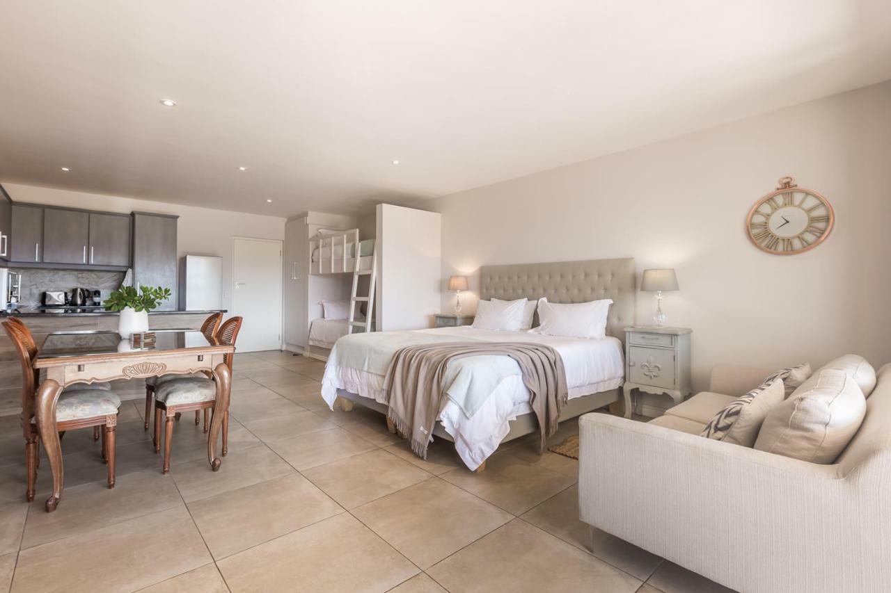 דירות פלטנברג ביי Sunrise Bay Self Catering מראה חיצוני תמונה