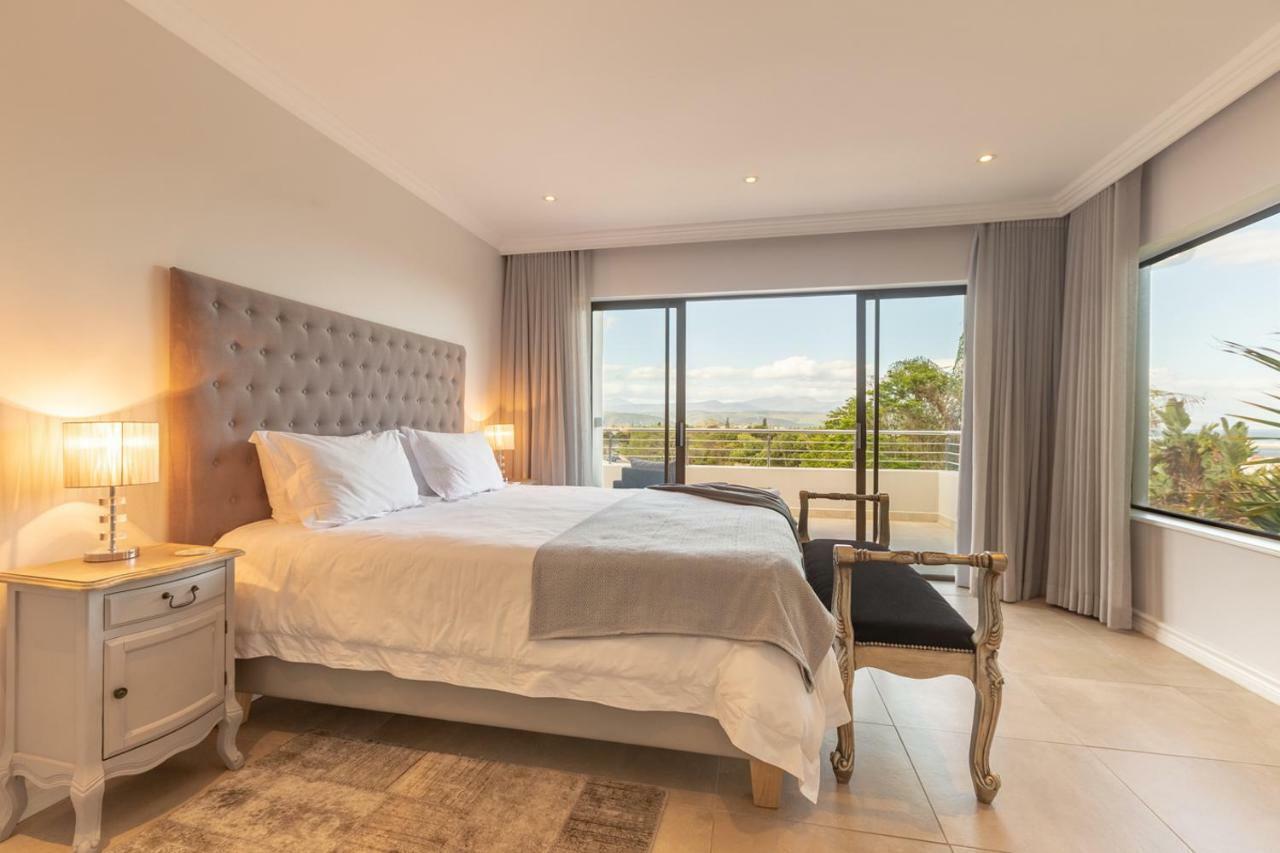 דירות פלטנברג ביי Sunrise Bay Self Catering חדר תמונה