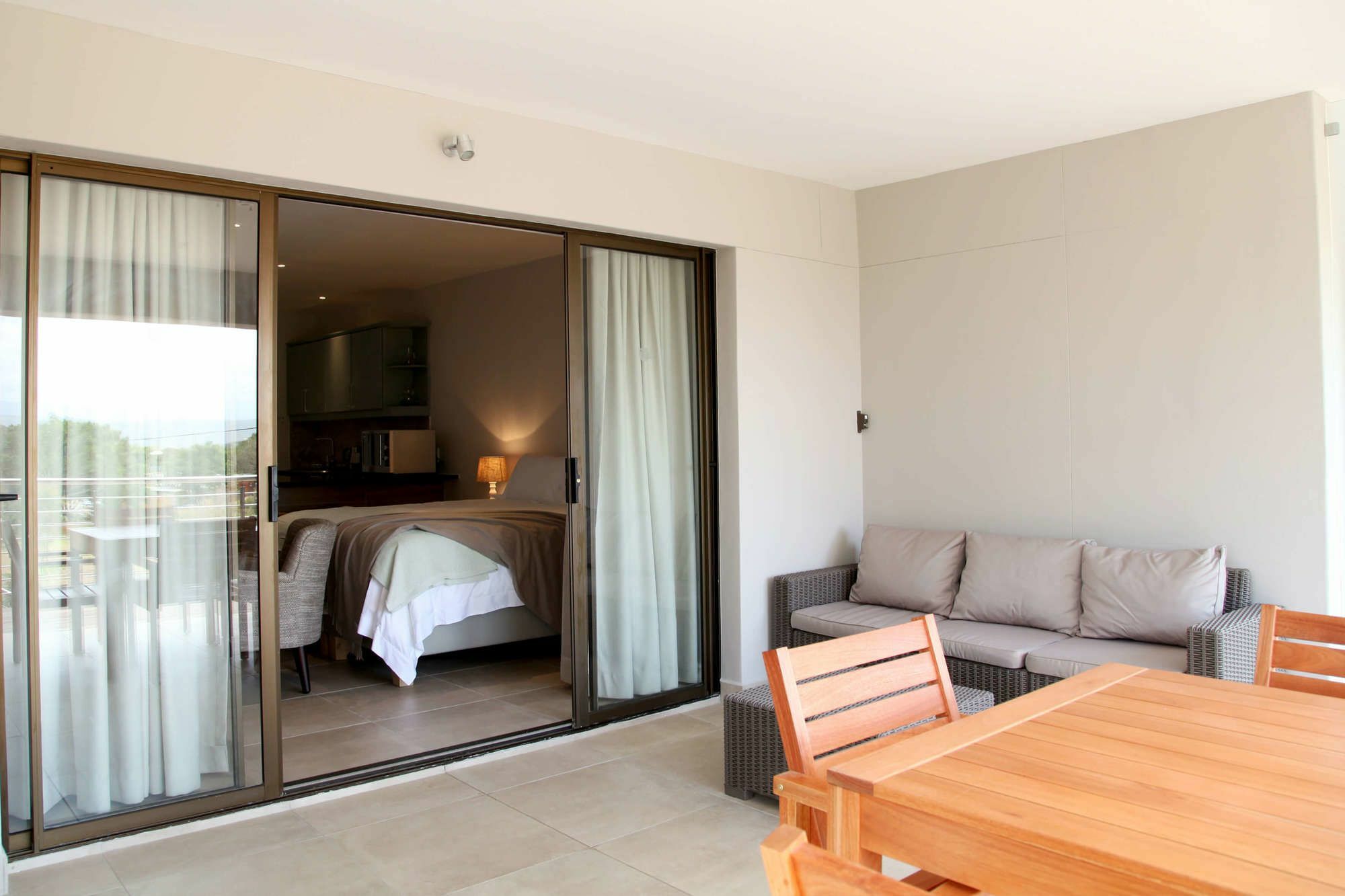 דירות פלטנברג ביי Sunrise Bay Self Catering מראה חיצוני תמונה